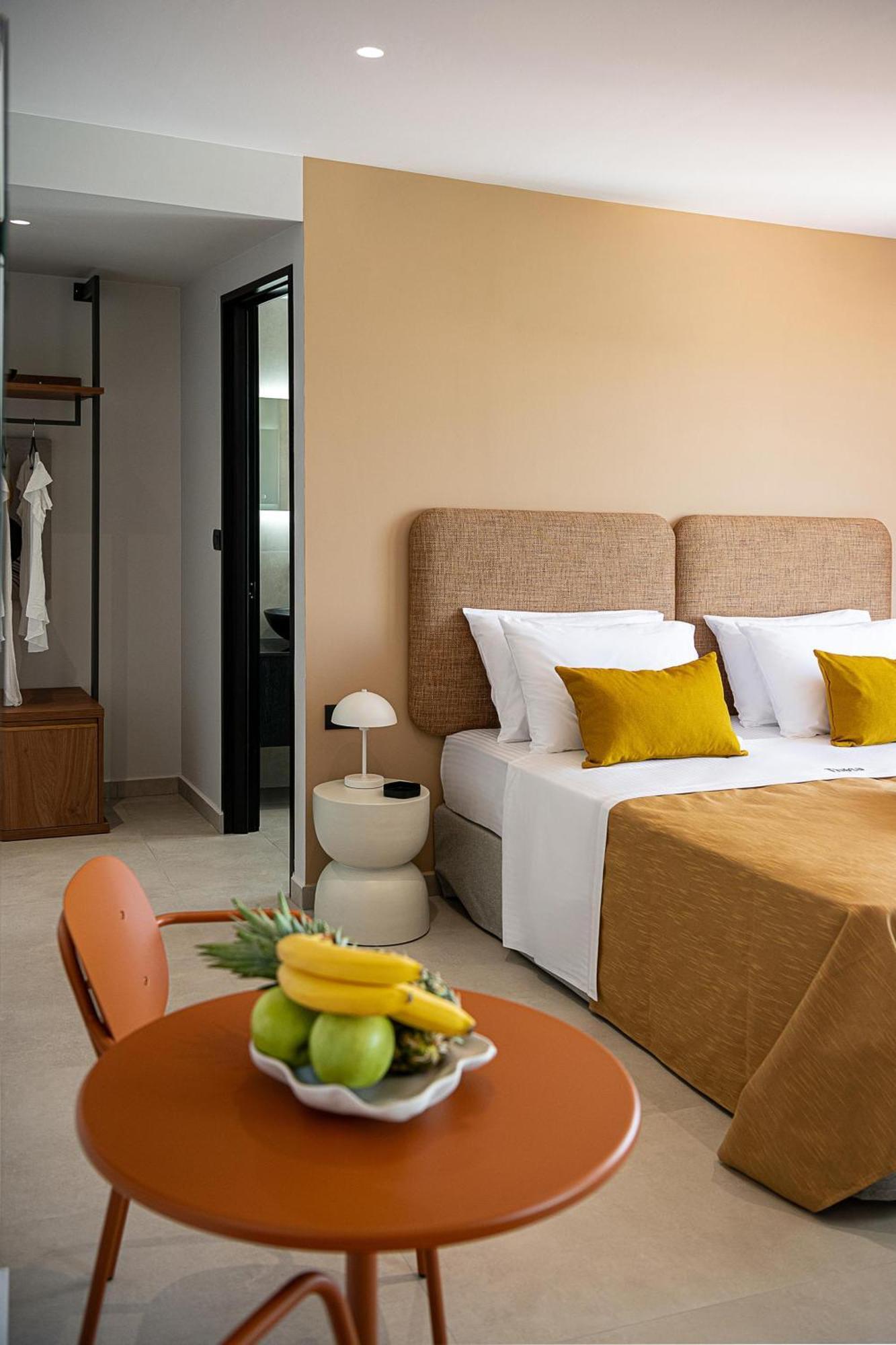 Theta Boutique Hotel ハニア エクステリア 写真